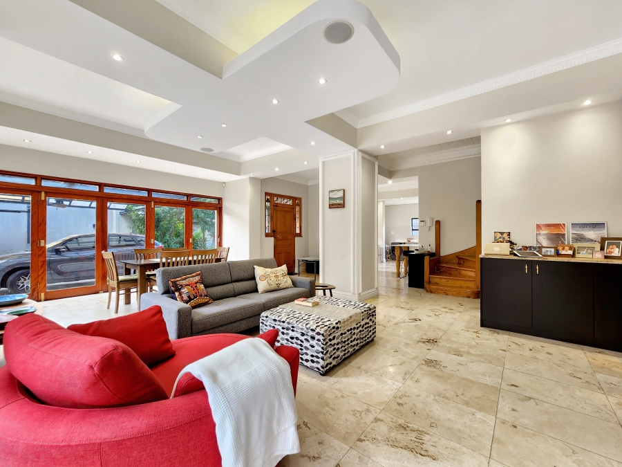 4 Bedroom Property for Sale in Rondebosch Western Cape